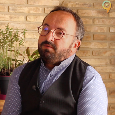 Entrevista a<br/> Jordi Requena